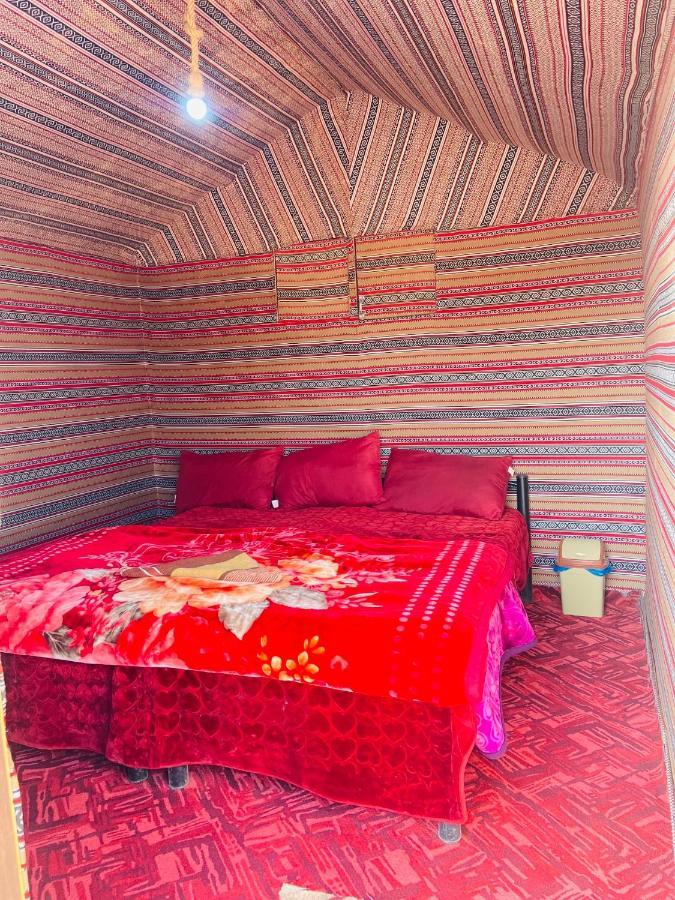 Wadi Rum Bedouin Heart Camp Екстер'єр фото