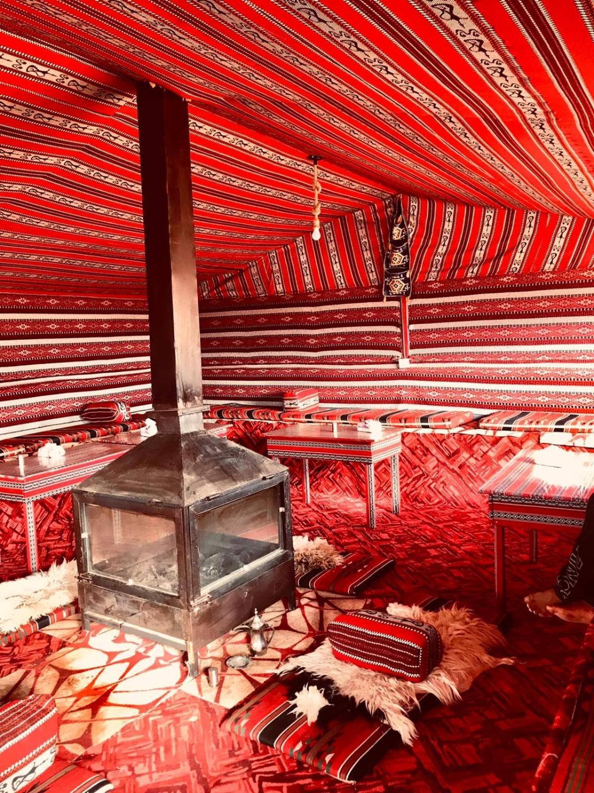 Wadi Rum Bedouin Heart Camp Екстер'єр фото