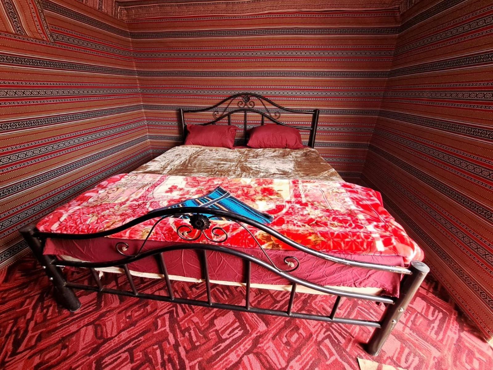 Wadi Rum Bedouin Heart Camp Екстер'єр фото