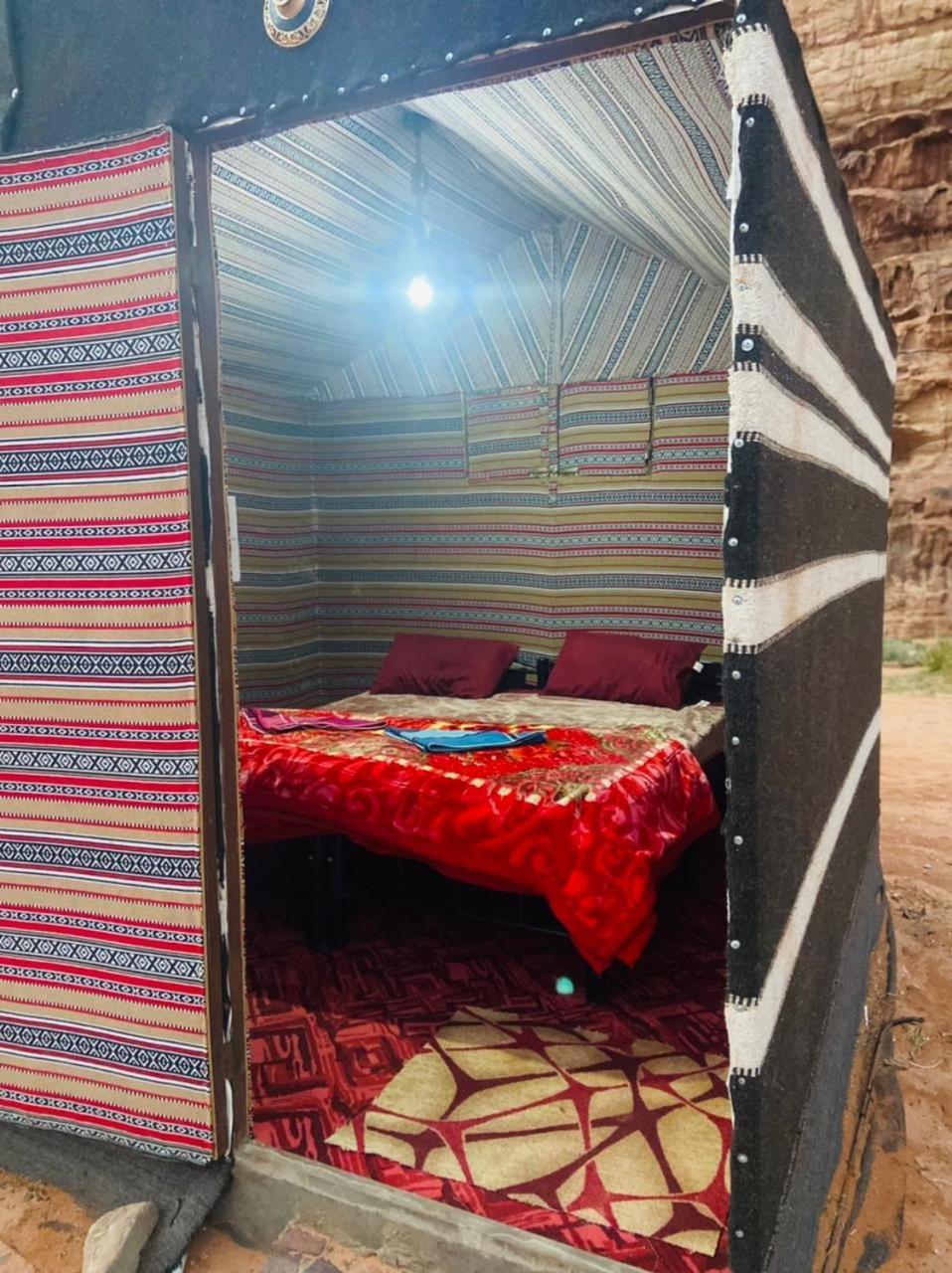 Wadi Rum Bedouin Heart Camp Екстер'єр фото